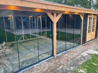 bestrating, overkappingen, prefab overkapping, tuin, overkapping omgeving Meppel, prefab schuur, schuur, glazen schuifwanden, rmcg tuinen